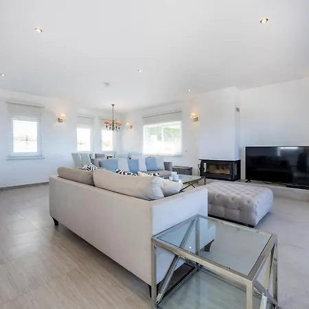 Villa Azure Serenity At Quinta Da Fortaleza Burgau
