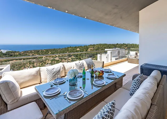 Azure Serenity At Quinta Da Fortaleza بورغاو